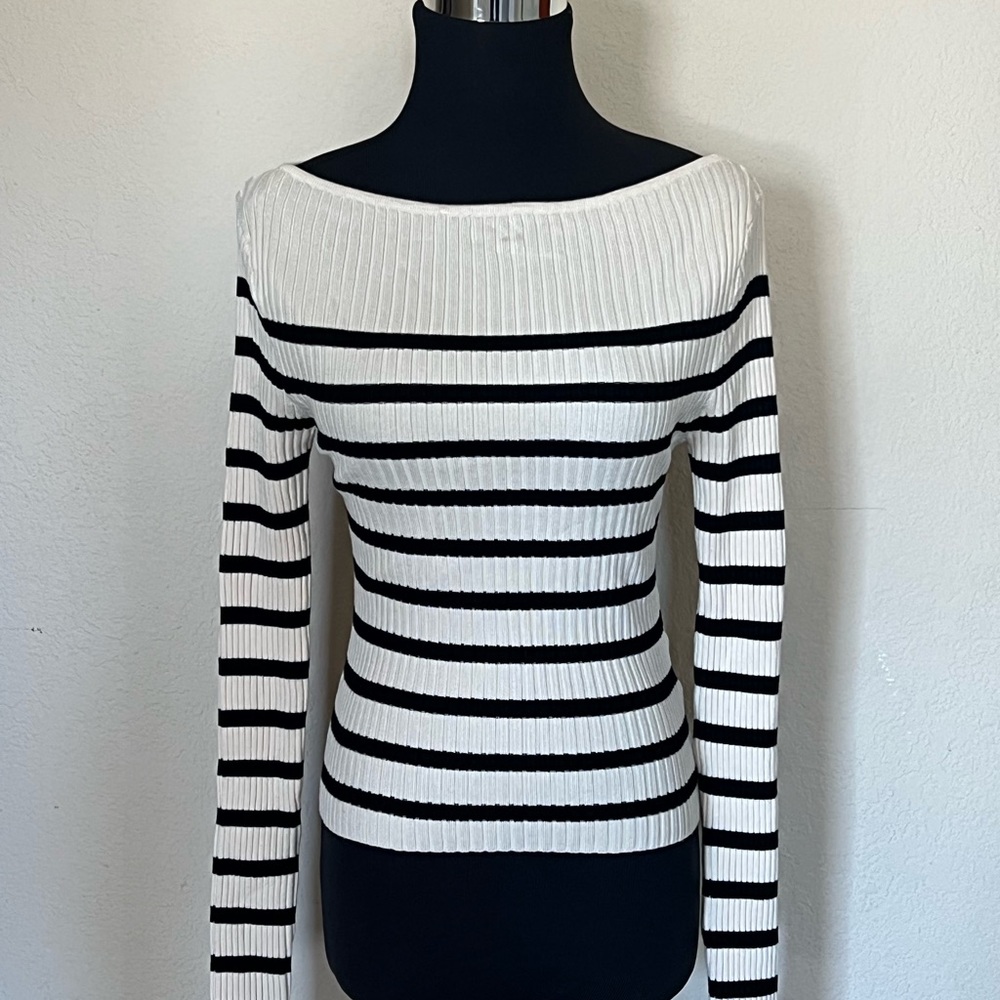 H&M Cream and Black Ribbed Sweater